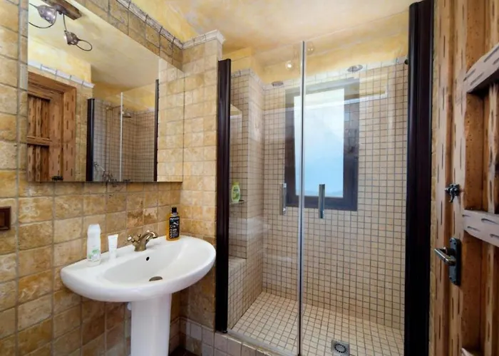 Villa Con Piscina Cerca De La Playa, Puntalara *