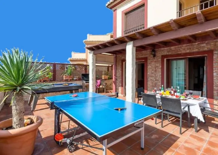 Con Piscina Cerca De La Playa, Puntalara Villa Nerja