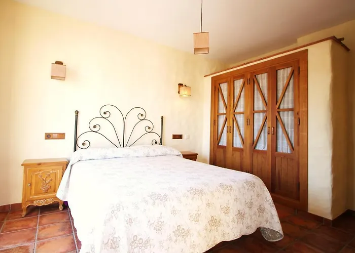 Villa Con Piscina Cerca De La Playa, Puntalara