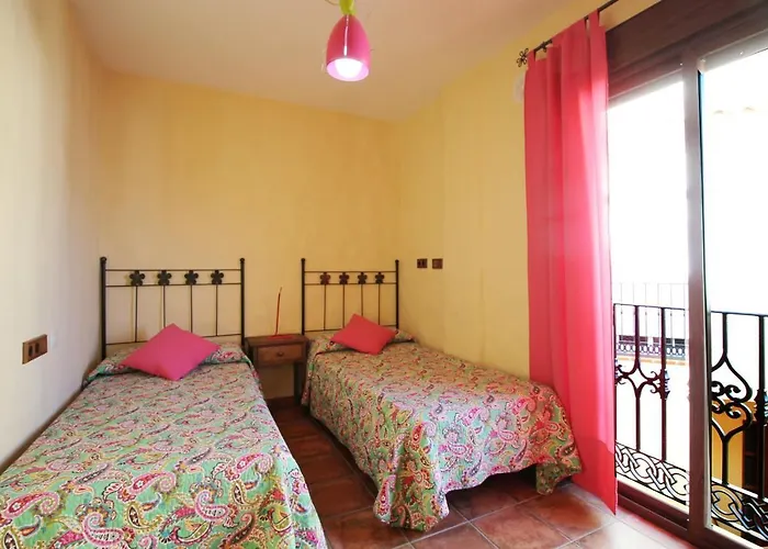 Con Piscina Cerca De La Playa, Puntalara Villa *